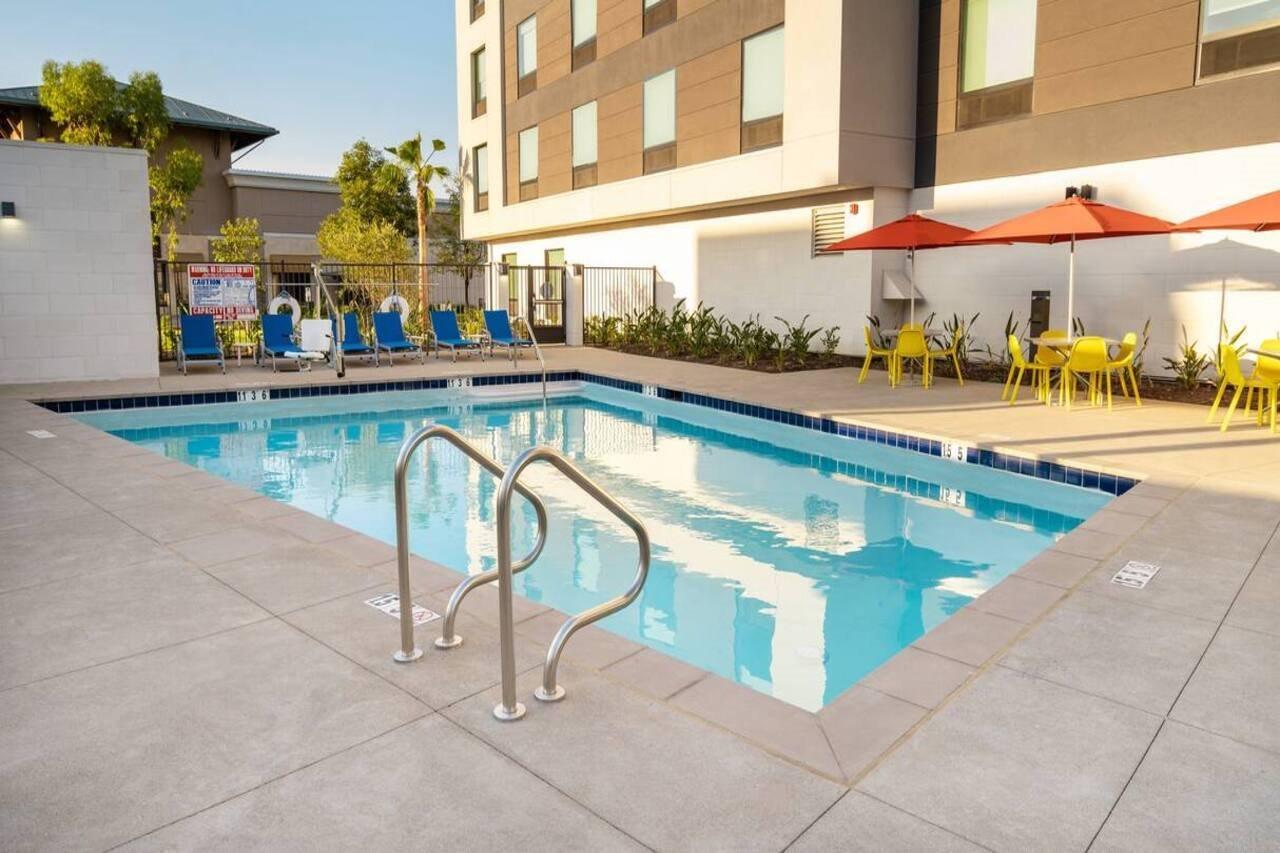 Home2 Suites Corona, Ca Zewnętrze zdjęcie